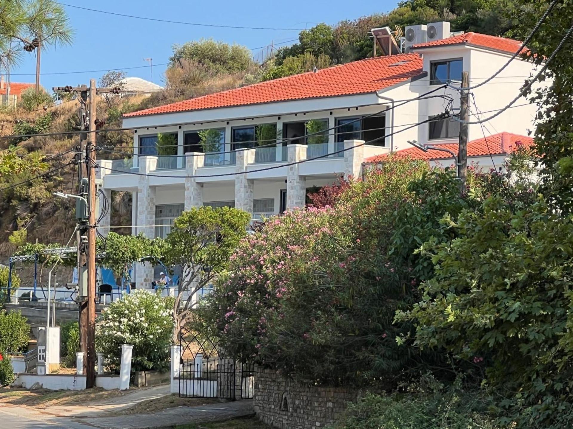 Hotel Kinira Экстерьер фото